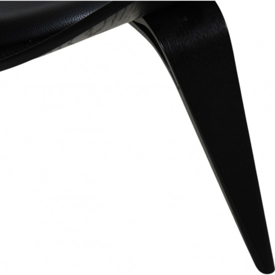Hans Wegner black CH-07 Shell chair