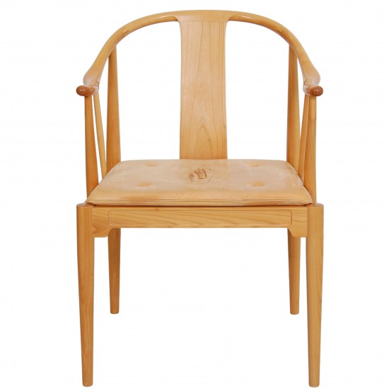 Hans Wegner China chair of cherry wood