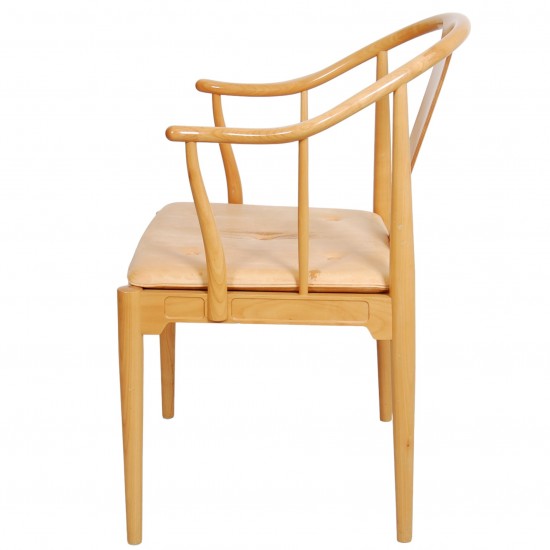 Hans Wegner China chair of cherry wood