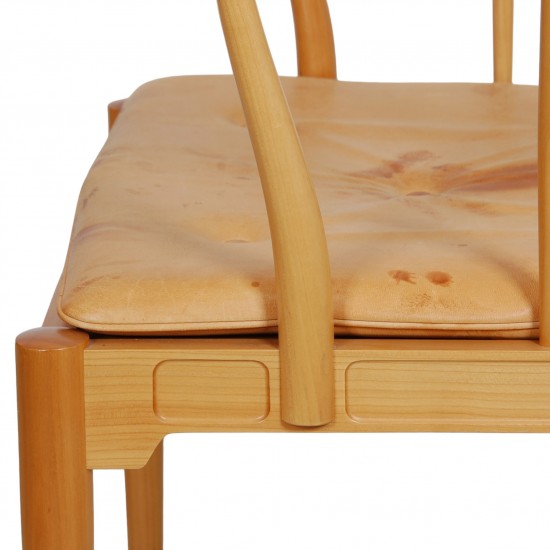 Hans Wegner China chair of cherry wood