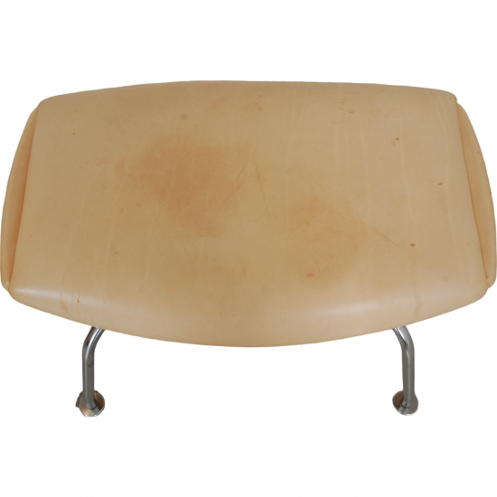 Hans Wegner Jubilæumsmodel Oksens lænestol med skammel