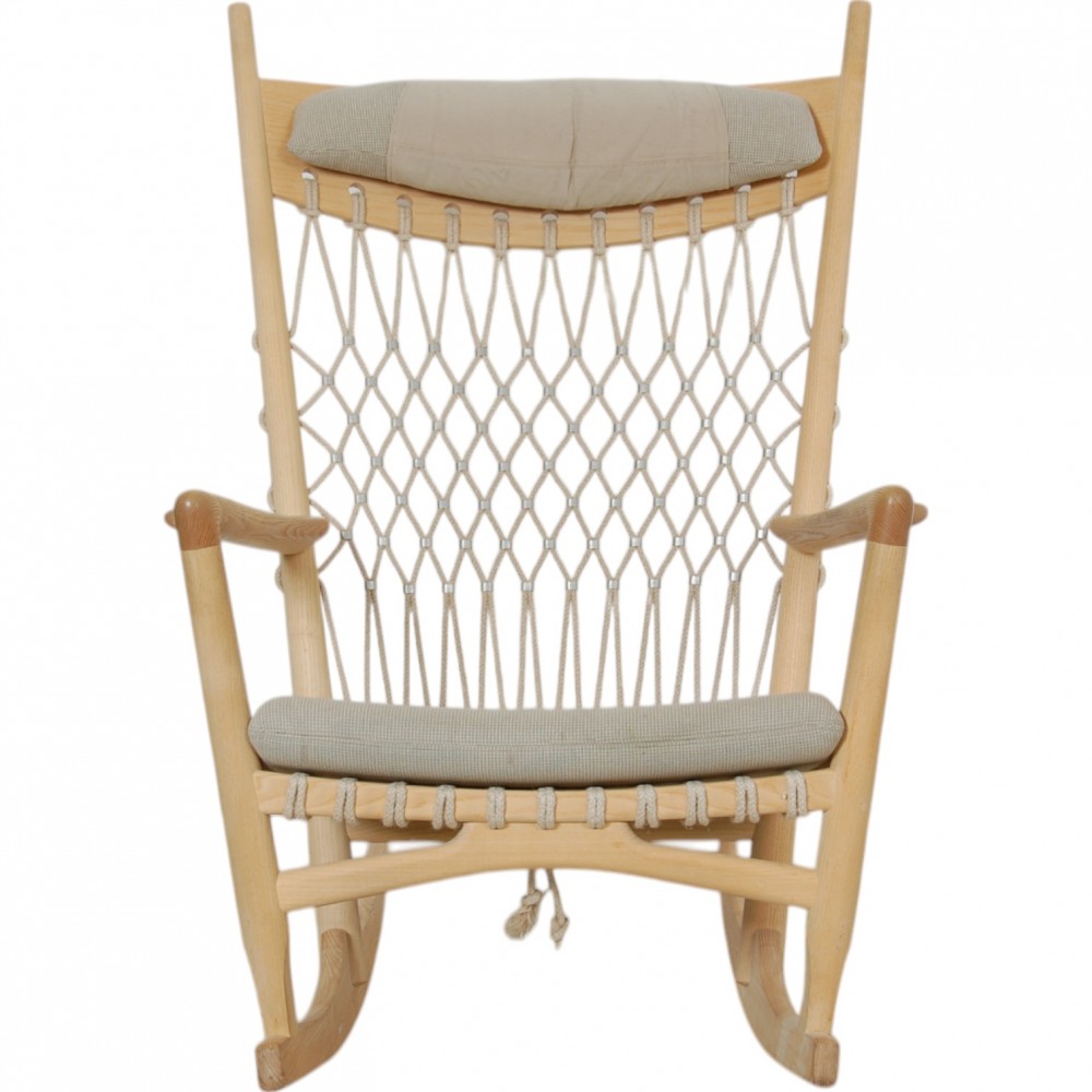 For Sale | Hans Wegner PP124 rocking chair