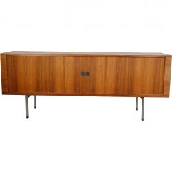 Hans Wegner RY-25 sideboard of rosewood