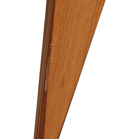 Hans Wegner CH07 Shell chair i valnød