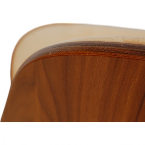 Hans Wegner CH07 Shell chair i valnød