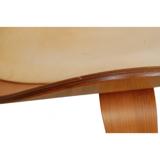 Hans Wegner CH07 Shell chair i valnød