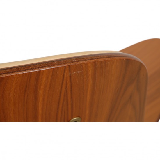 Hans Wegner CH07 Shell chair i valnød