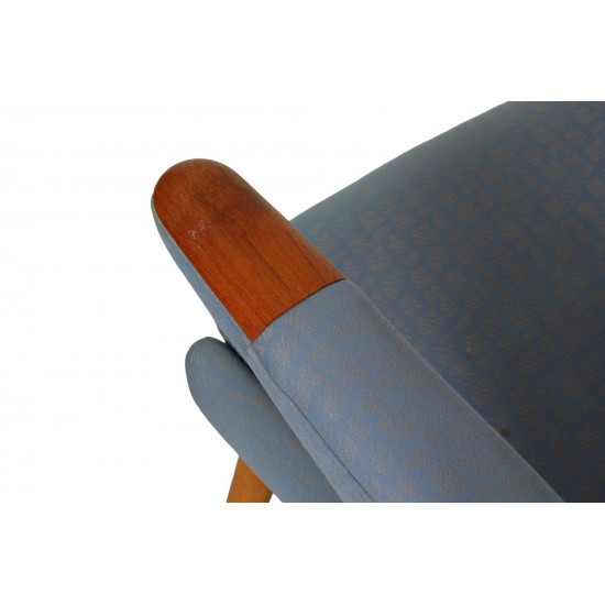 Hans Wegner Papa bear chair with stool in blue fabric