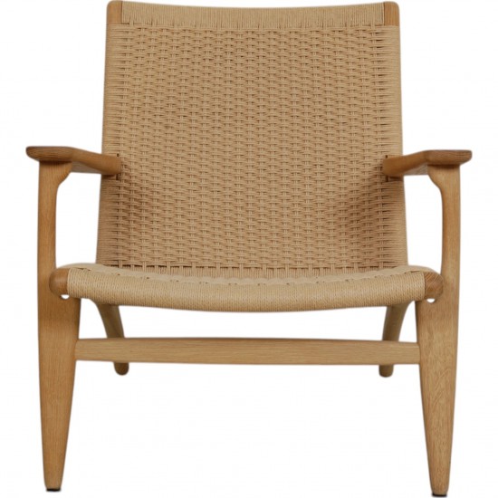 Hans Wegner CH-25 loungestol i oliebehandlet eg
