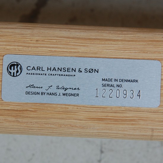 Hans Wegner CH-25 loungestol i oliebehandlet eg