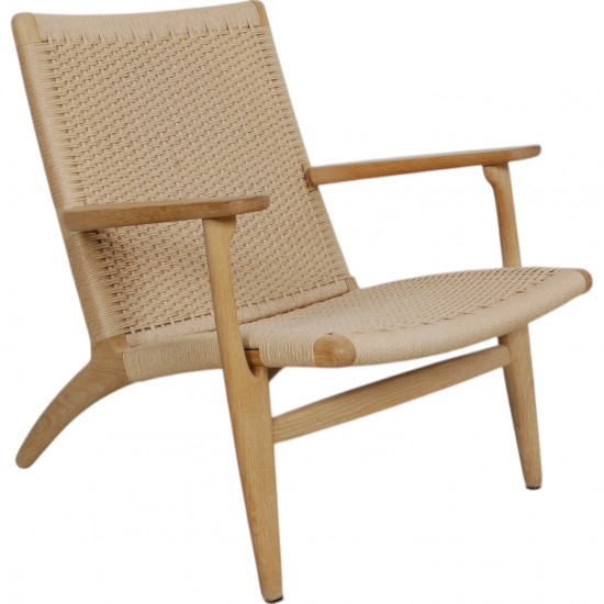 Hans Wegner CH-25 loungestol i oliebehandlet eg