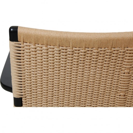 Hans Wegner black Ch-25 chair