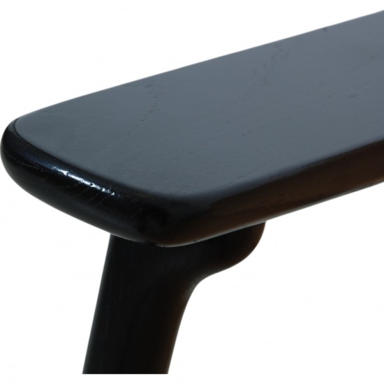 Hans Wegner black Ch-25 chair