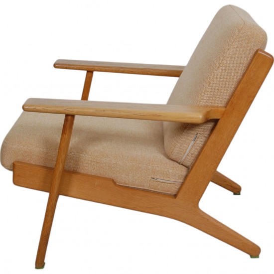 Hans Wegner GE-290 loungestol i eg