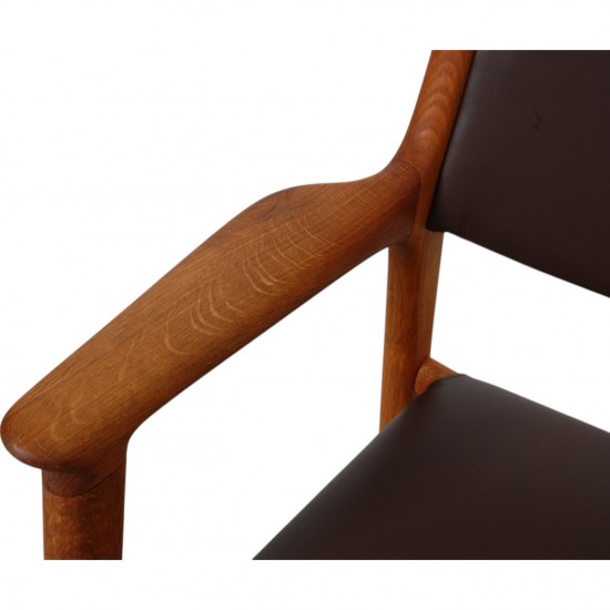 Hans Wegner JH-515 armchair of oak