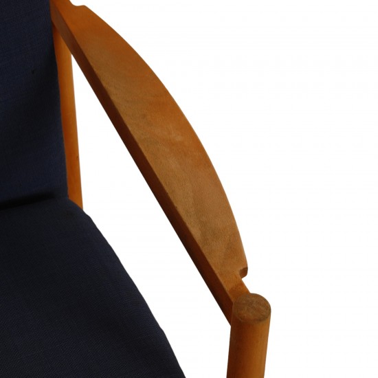 Hans Wegner lounge chair in blue fabric