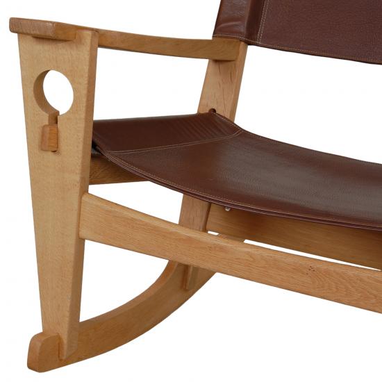 Hans Wegner GE-673 rocking chair in brown leather