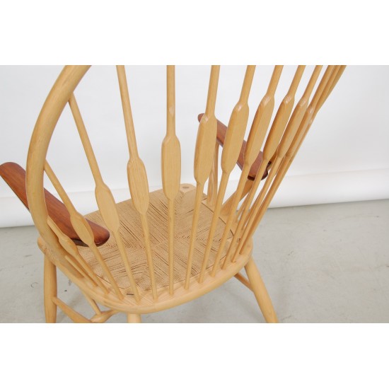 Hans Wegner Peacock chair of teak and ash