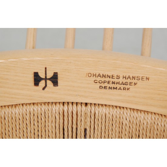 Hans Wegner Peacock chair of teak and ash