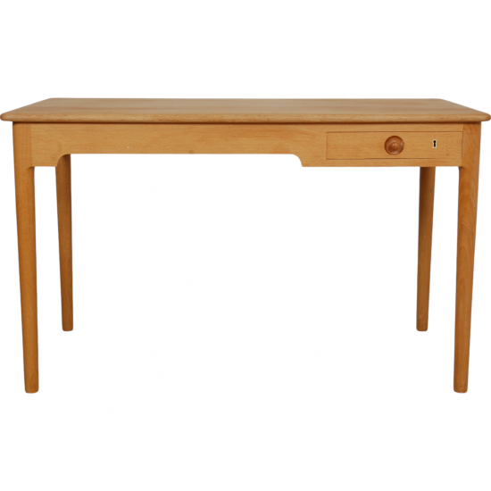 Hans Wegner skrivebord i eg