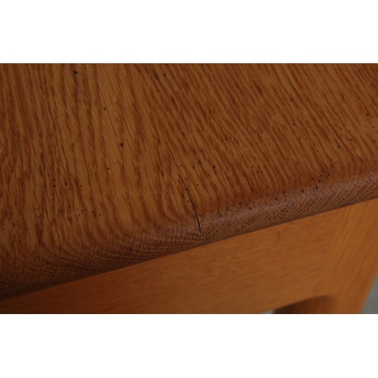 Hans Wegner skrivebord i eg