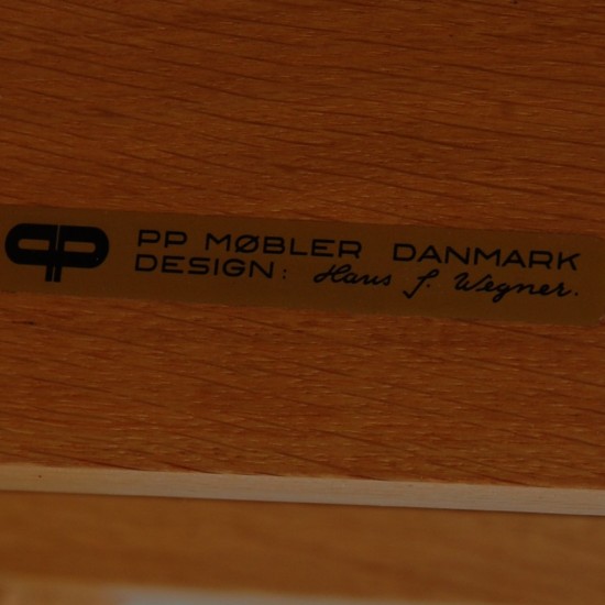 Hans Wegner skrivebord i eg