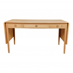 Hans Wegner AT-305 Desk oak Hans Wegner AT-305 Desk oak