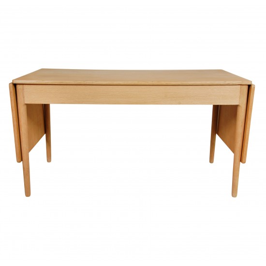 Hans Wegner AT-305 Desk oak