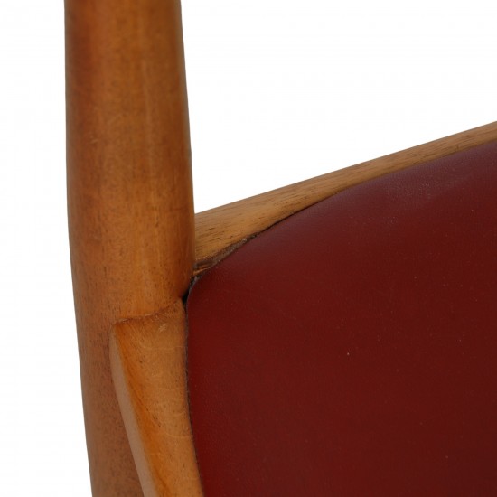 Hans Wegner The Chair in cherry wood and red leather