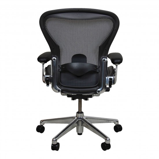 Herman Miller New Aeron Office Chair black size B