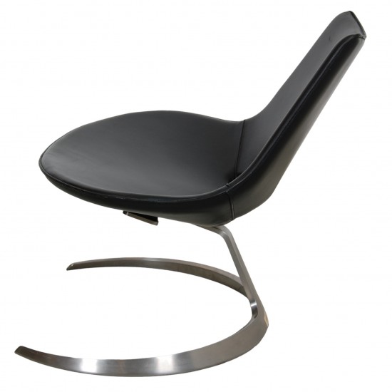 Fabricius and Kastholm Scimitar chair in black leather