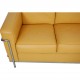 Le Corbusier LC2 3-personers sofa i karrygult læder