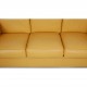 Le Corbusier LC2 3-personers sofa i karrygult læder