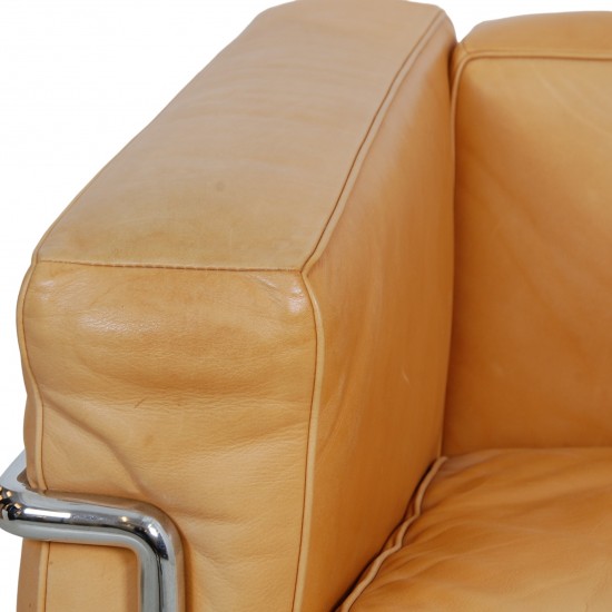 Le Corbusier LC-2 chair in natural leather
