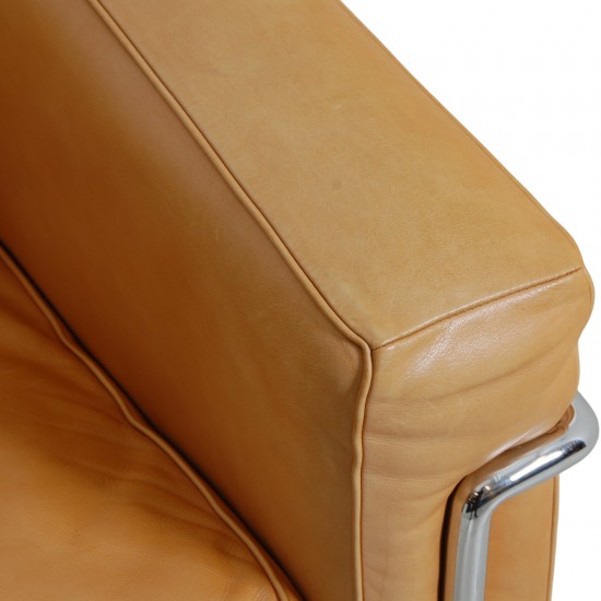 Le Corbusier LC-2 chair in natural leather