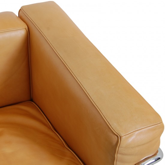 Le Corbusier LC-2 chair in natural leather