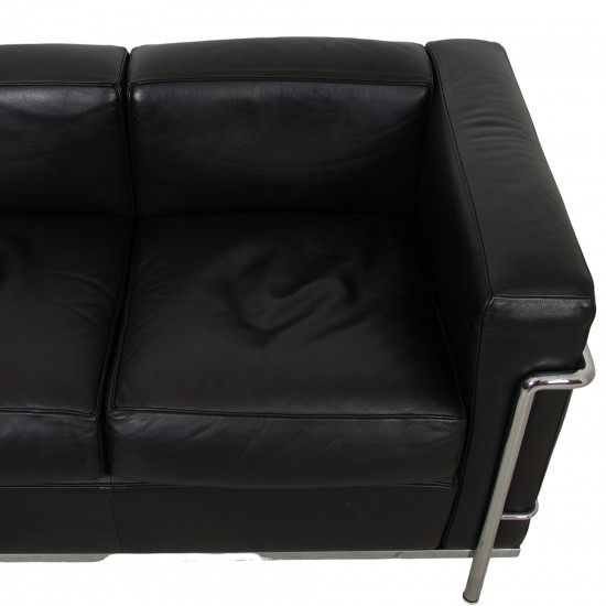 Le Corbusier 2-personers LC2 sofa i sort læder