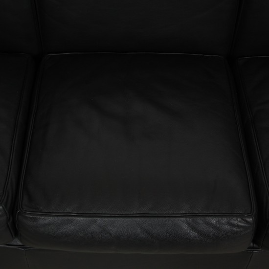 Le Corbusier LC2 3.seater sofa in black leather