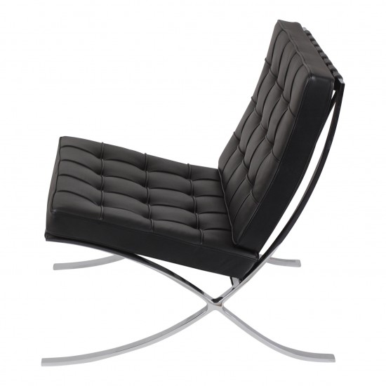 Mies Van der Rohe New Barcelona chair with black leather