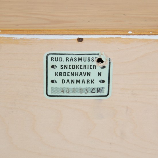 Mogens Koch Skab af fyrretræ