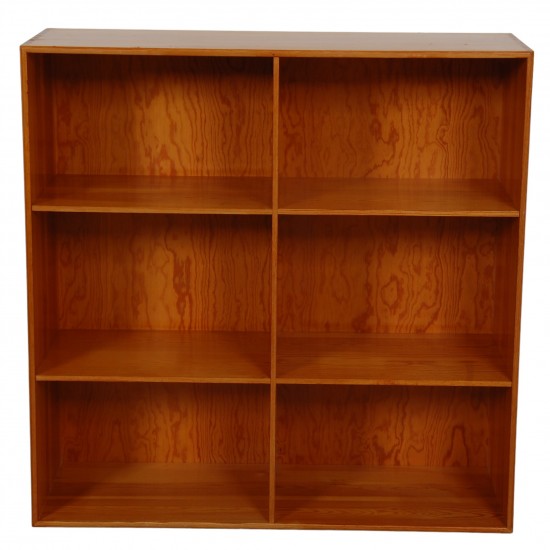 Mogens Koch bookcase of pine 