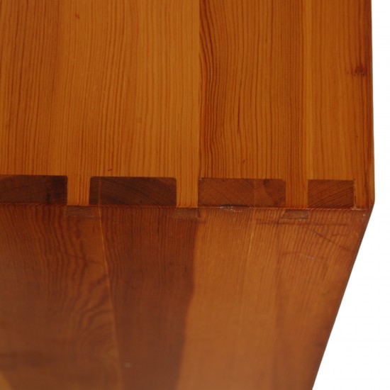 Mogens Koch bookcase of pine 