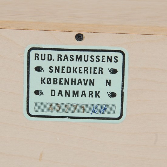 Mogens Koch dyb reol af elm