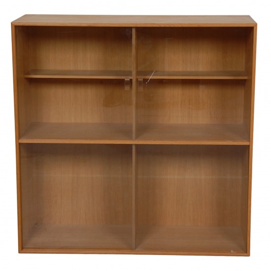 Mogens Koch Bookcase of oak with glass panes, 4 rooms