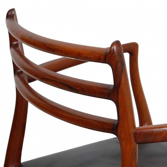 NO Møller NO-62 armchair of rosewood