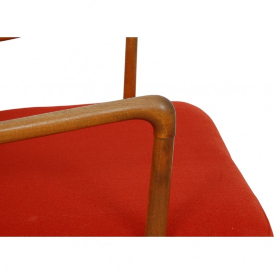 Ole Wanscher Colonial chair i orange stof