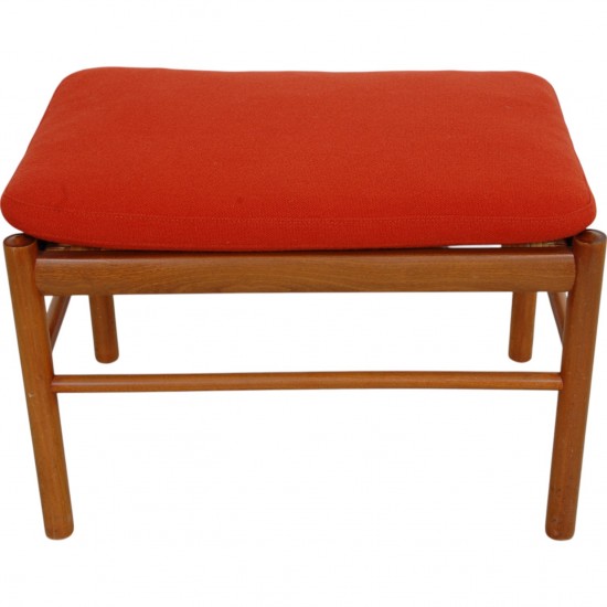 Ole Wanscher colonial stool in orange fabric