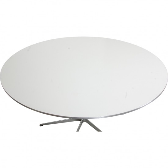 Arne Jacobsen Circulare dining table 145 Cm