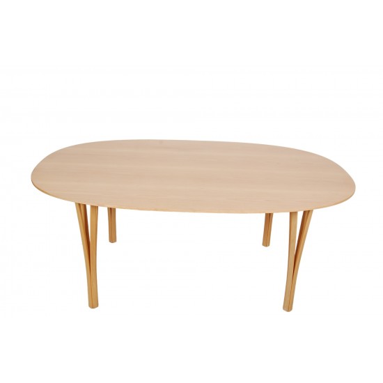 Piet Hein B613 dining table of beech