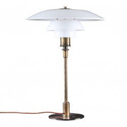 Poul Henningsen 4/3 Bordlampe i bruneret messing fra 30'erne Poul Henningsen 4/3 Bordlampe i bruneret messing fra 30'erne